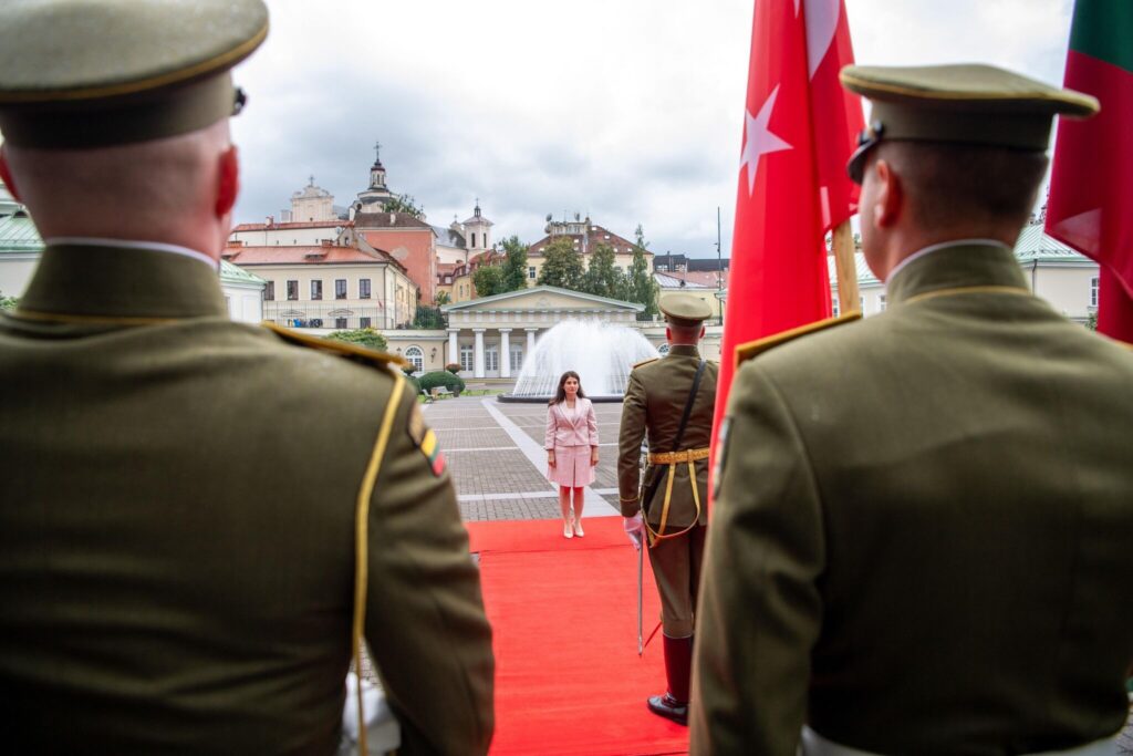 Ambassador and President 3